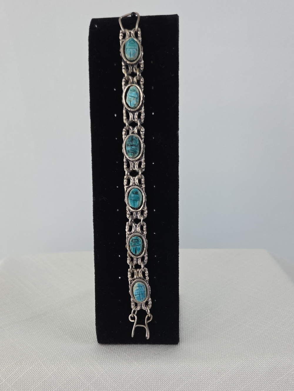 Vintage Turquoise Stone Link Bracelet. 7 in long